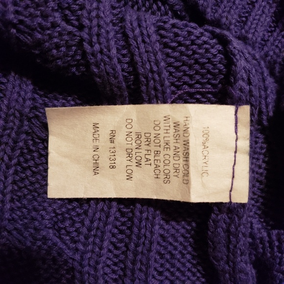 🌷Pen & Paper Cable Knit Sweater - Picture 4 of 5